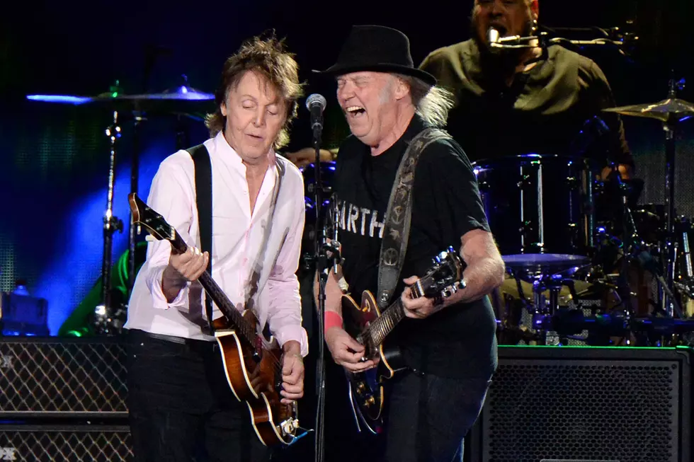 Watch Paul McCartney and Neil Young Perform ‘A Day in the Life’ at Desert Trip