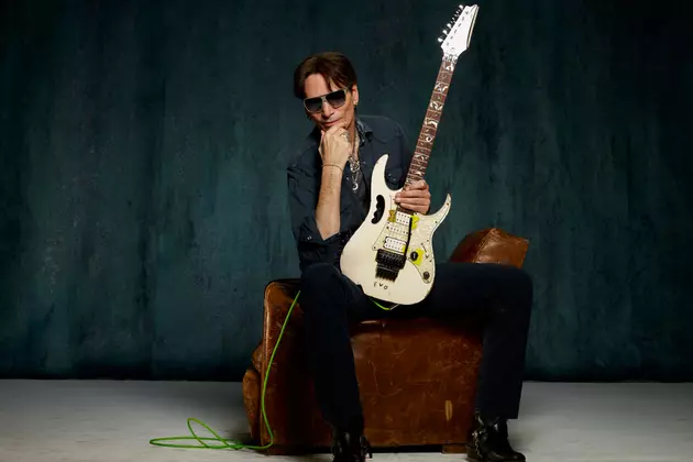 Steve Vai on &#8216;Eat &#8216;Em and Smile&#8217; Reunion, &#8216;Passion and Warfare&#8217; and More: Exclusive Interview