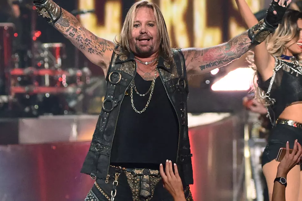 UPDATED: Vince Neil Will NOT Perform at Donald Trump's Inauguration 