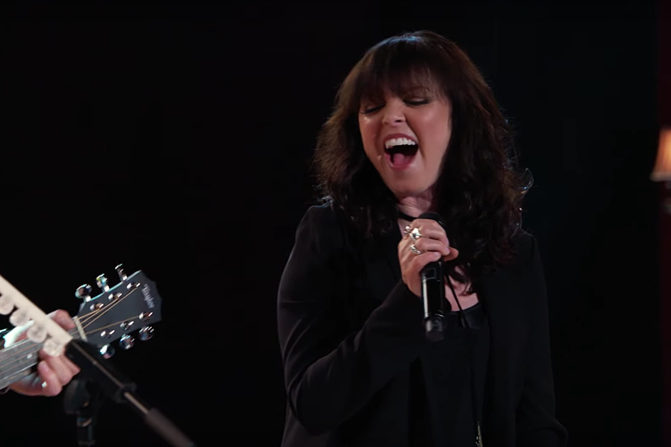 Watch Pat Benatar and Neil Giraldo Perform ‘Hit Me With Your Best Shot': Exclusive Video