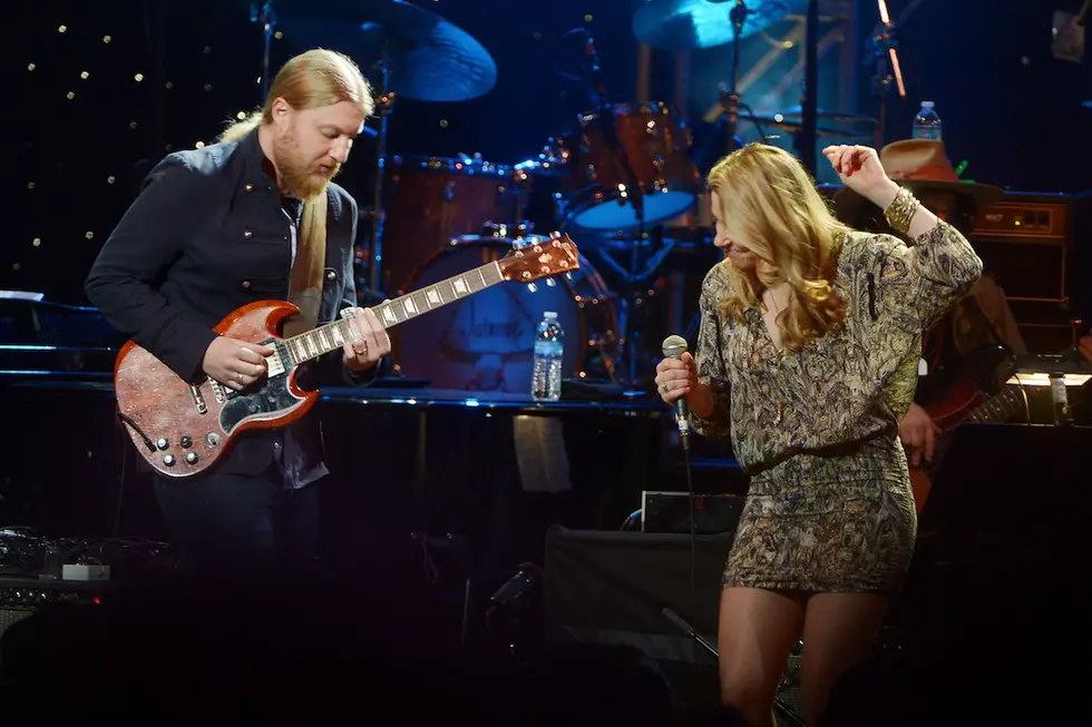Watch Derek Trucks Pay Tribute to His Uncle, Allman Brothers Band Drummer Butch Trucks