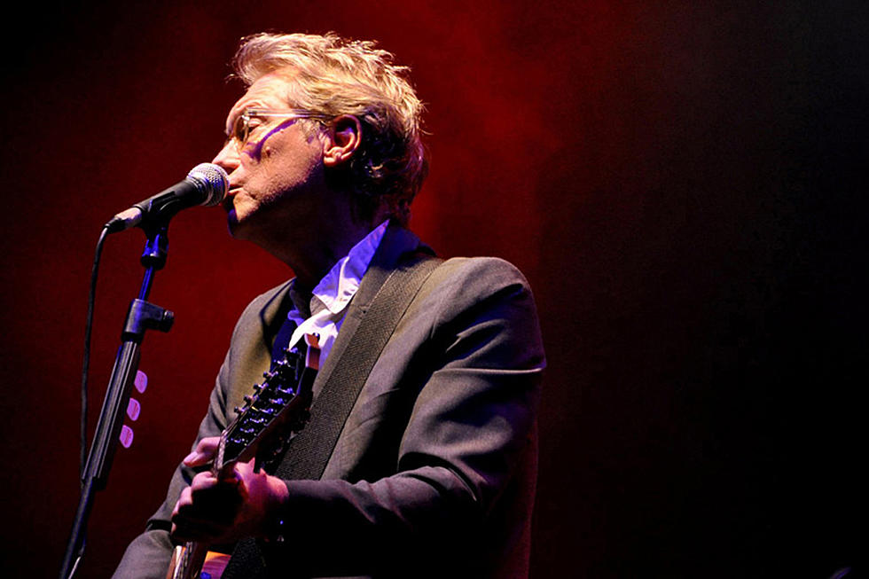 Watch the New Lyric Video for ‘Lifeline’ by America’s Gerry Beckley: Exclusive Premiere