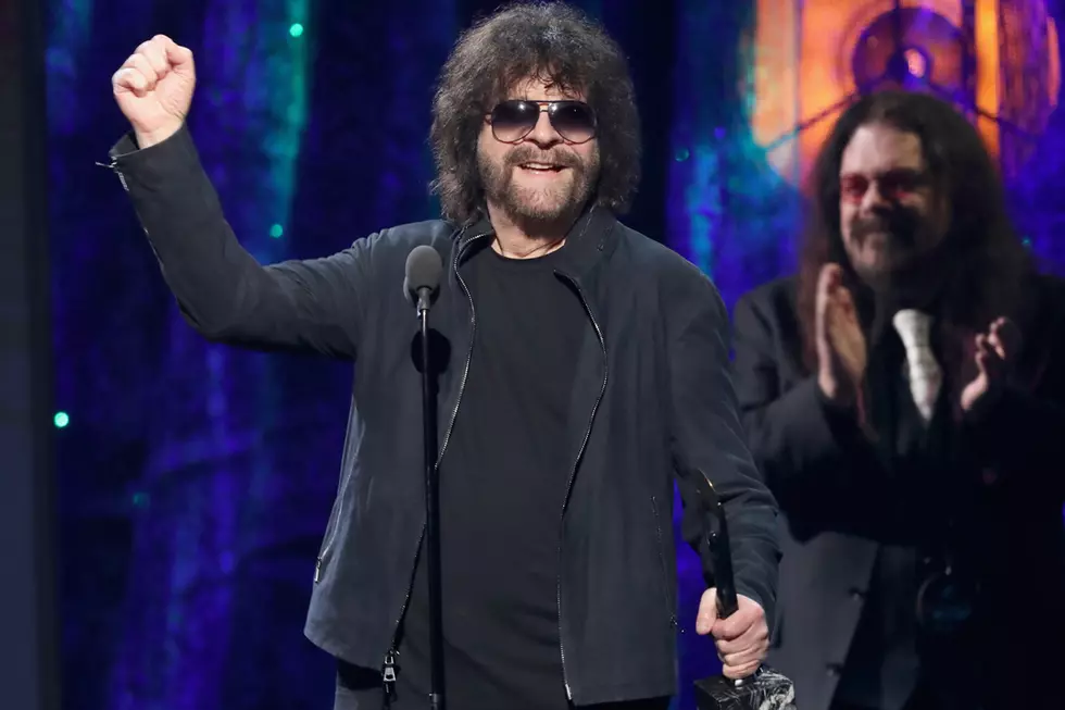 Jeff Lynne Recalls ‘Long Road’ to ELO’s Induction Into Rock and Roll Hall of Fame in Speech