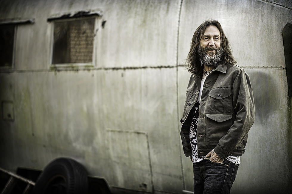 Chris Robinson Doesn&#8217;t Want to &#8216;Redo or Outdo the Black Crowes': Exclusive Interview