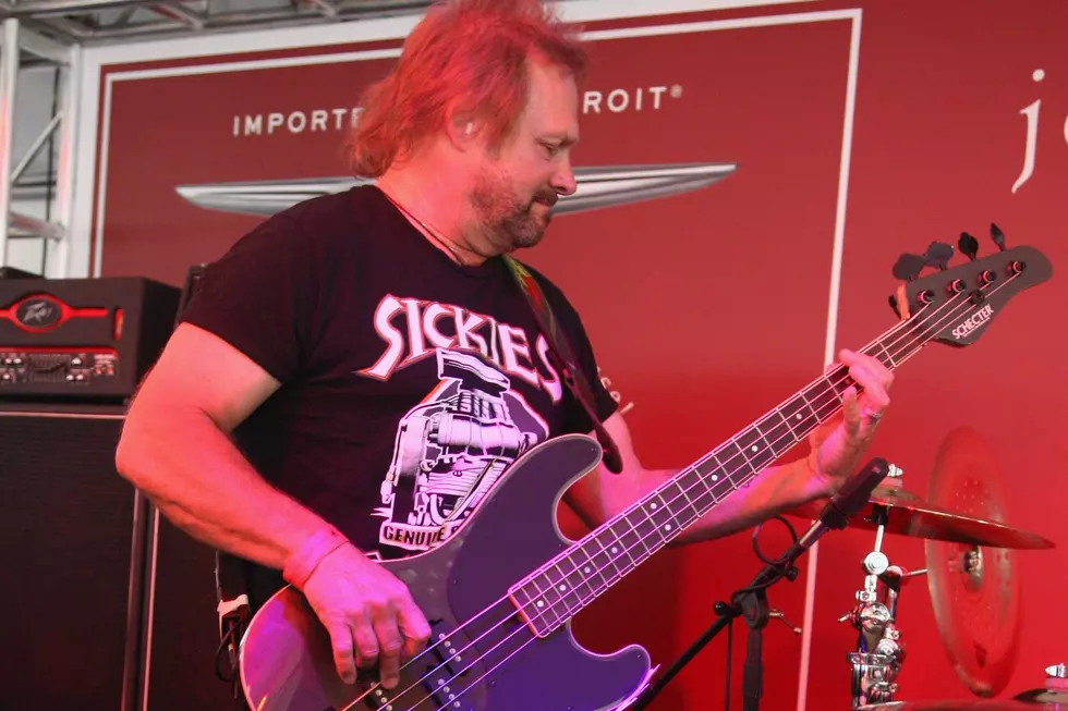Michael Anthony Doesn't Want to Be 'Bass Player Everyone Forgot'