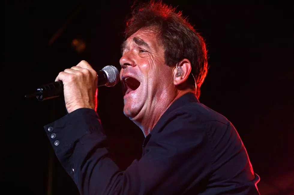 Huey Lewis on His Devastating Meniere’s Diagnosis: ‘It Can Get Better; It Just Hasn’t’