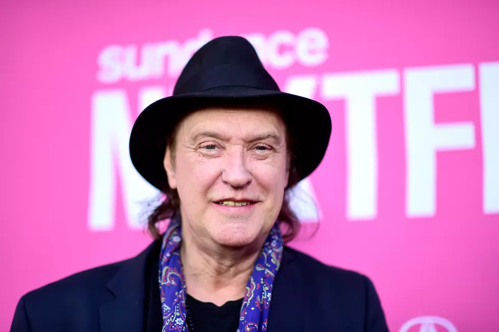 The Kinks’ Dave Davies to Put Out His Unreleased ’70s Songs on ‘Decade’