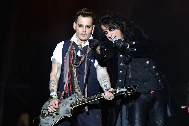 Exclusive: How The New Hollywood Vampires Album Makes Alice Cooper &#8216;Uncomfortable&#8217;