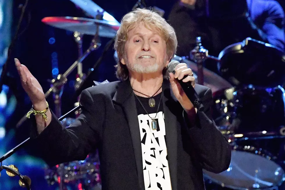 Jon Anderson Recalls Fear of Death at Argentina Show