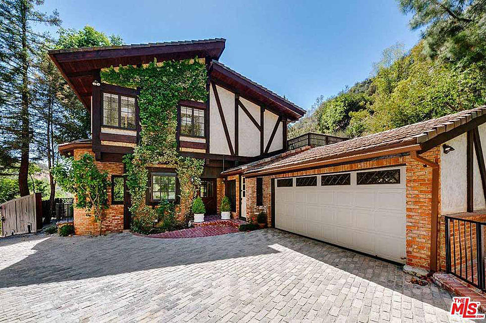 Cher Sells Her Beverly Hills Home for $2.7 Million