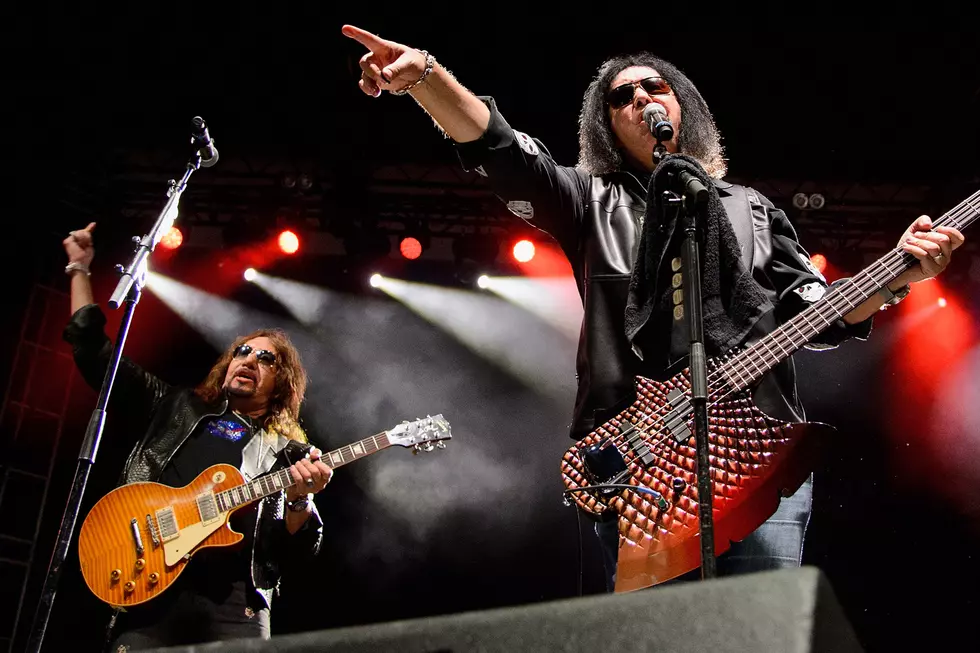 Gene Simmons Responds To Ace Frehley’s ‘Gloves Are Off’ Comments