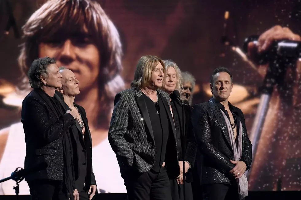Def Leppard Inducted Into Rock and Roll Hall of Fame