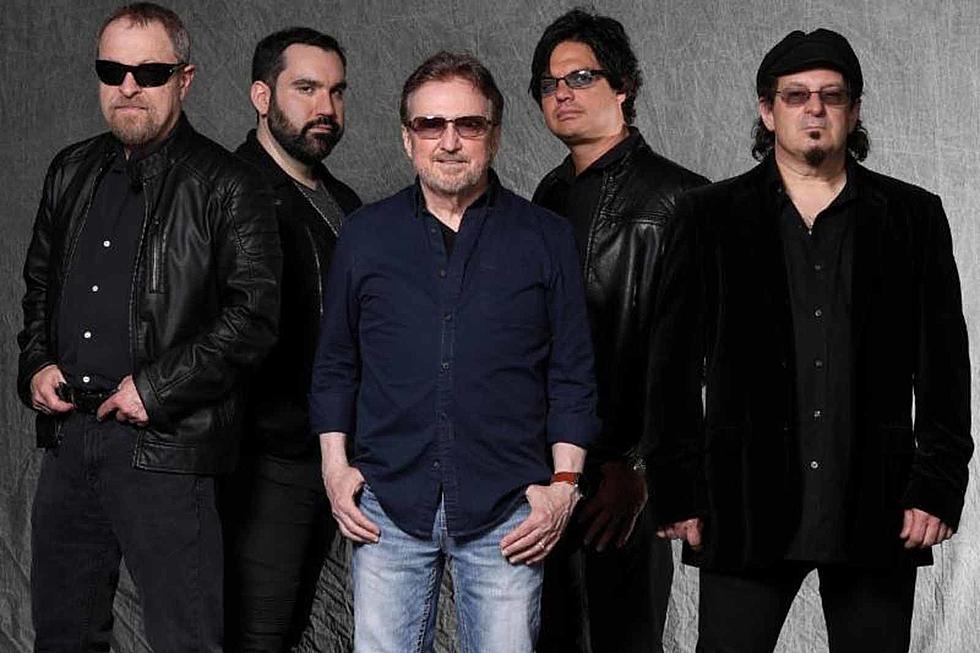 Blue Oyster Cult Sign Deal for New Album