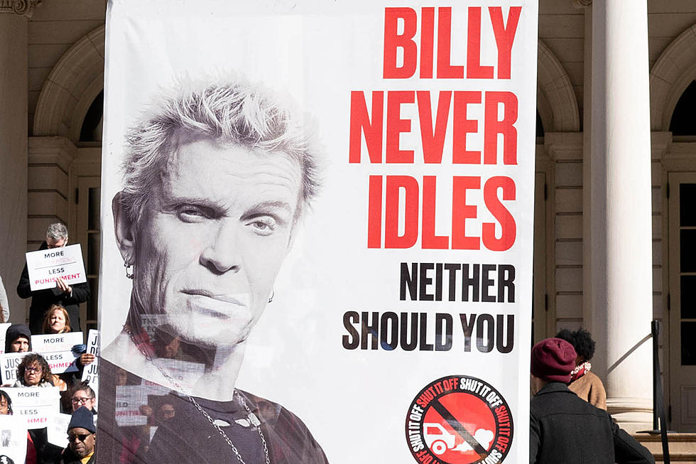 Billy Idol Leads Fight Against Idling New York City Drivers