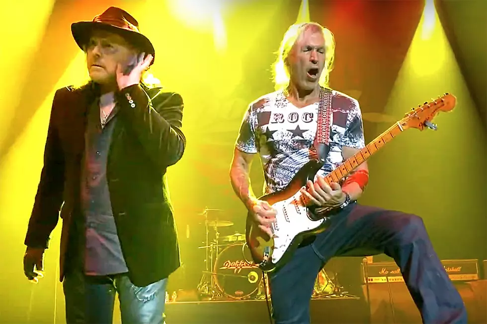Watch George Lynch Reunite with Dokken on Stage