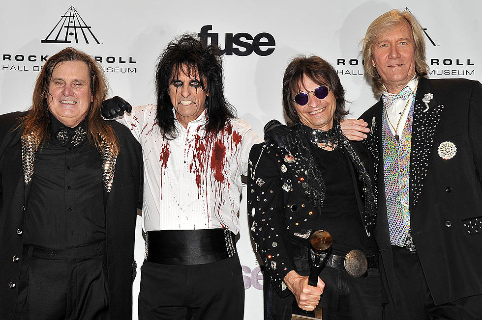 Why Alice Cooper Band Wouldn’t Write ‘School’s Out’ Now