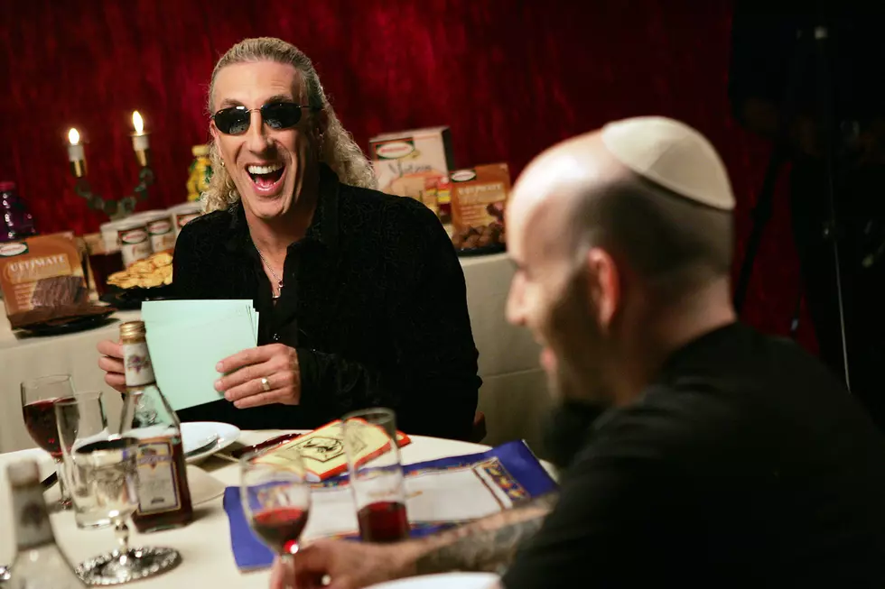 When Dee Snider and Leslie West Celebrated Passover on TV