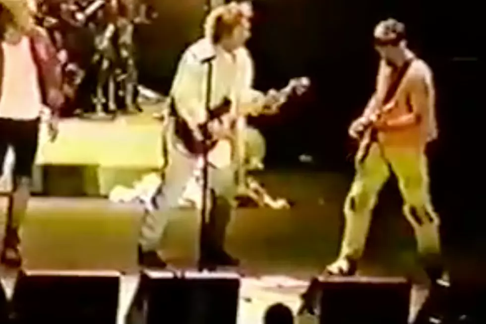 Watch Van Halen and Leslie West Play ‘Mississippi Queen’ Live