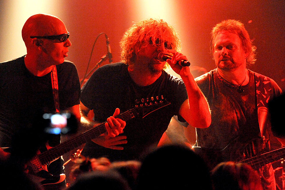 10 Years Ago: Chickenfoot Hit Their Stride With ‘Chickenfoot III’