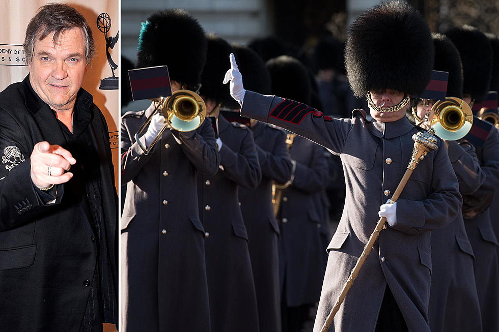 Watch the Queen's Guard Pay Tribute to Meat Loaf