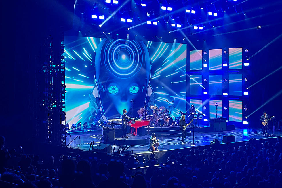 Journey and Toto Kick Off 2022 ‘Freedom’ Tour: Set Lists, Videos