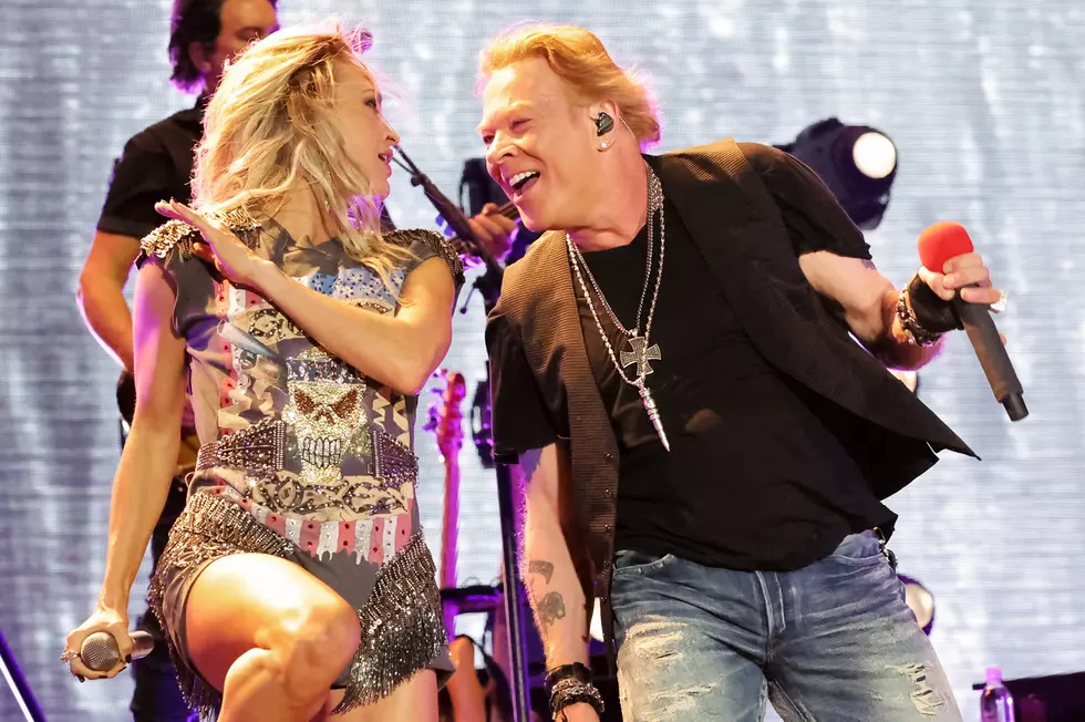 Watch Carrie Underwood Guest With Guns N’ Roses in London