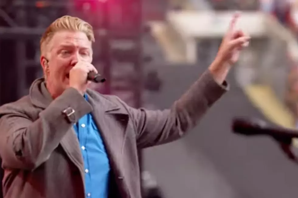 Josh Homme and Nile Rodgers Cover Bowie at Taylor Hawkins Tribute
