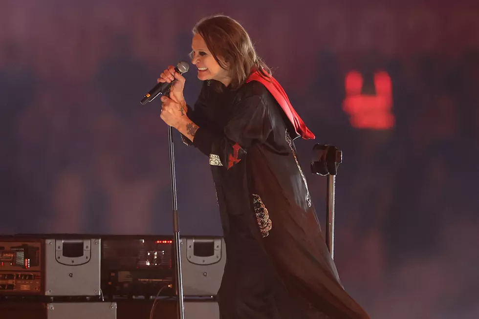 Ozzy Osbourne's Tour Dilemma:  'I Just Can’t F---ing Walk Much'