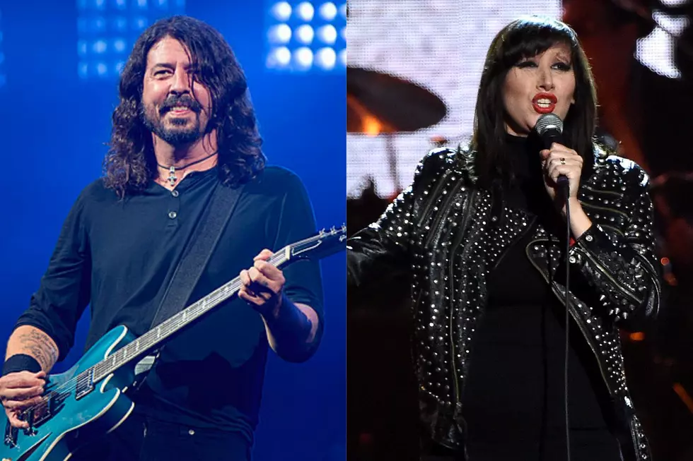 Watch Dave Grohl and Karen O Perform ‘Heads Will Roll’