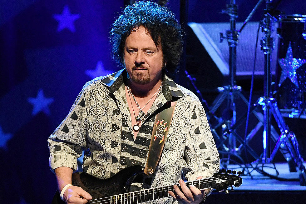 Steve Lukather Hates That Toto Got Put in the ‘P—- Band Category’