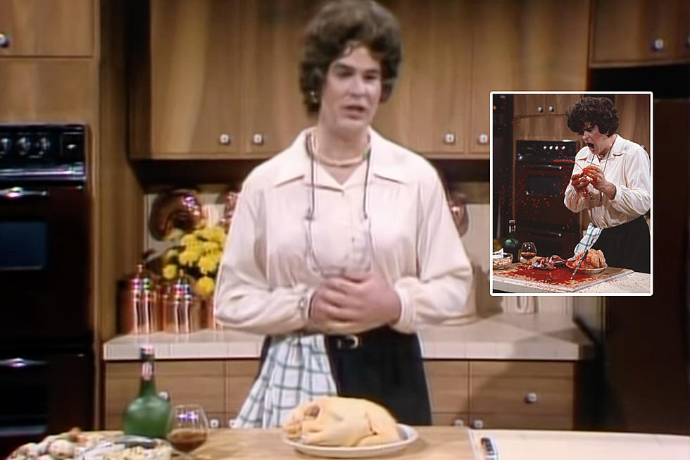 The Night ‘Julia Child’ Bled to Death on ‘Saturday Night Live’