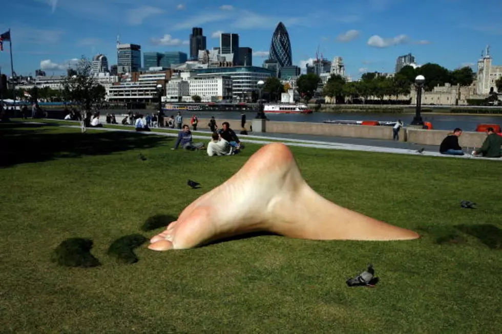15 Funny Monuments from Around the World