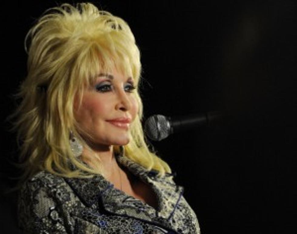 Slowed &#8220;Jolene&#8221; Makes Dolly Parton An Internet Star