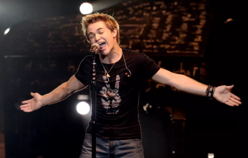 Hunter Hayes Up for Fan Voted ACM Newcomer Award!
