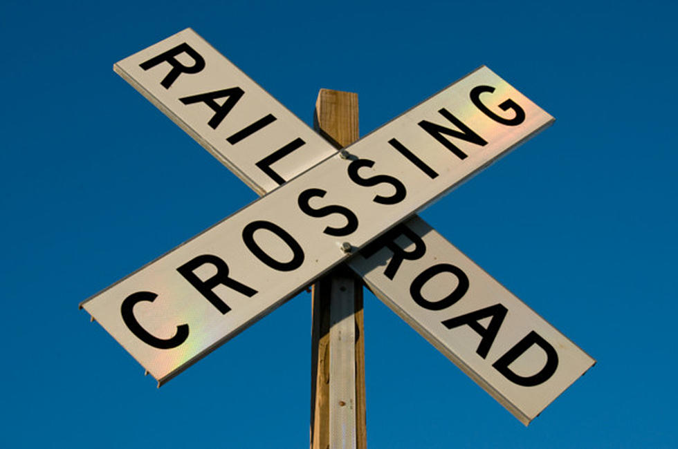Here's What To Do If a Vehicle Stalls at a Railroad Crossing