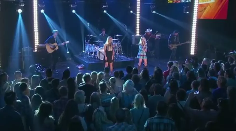 Check Out Maddie & Tae’s Phenomenal Performance at the Outnumber Hunger Concert [Video]