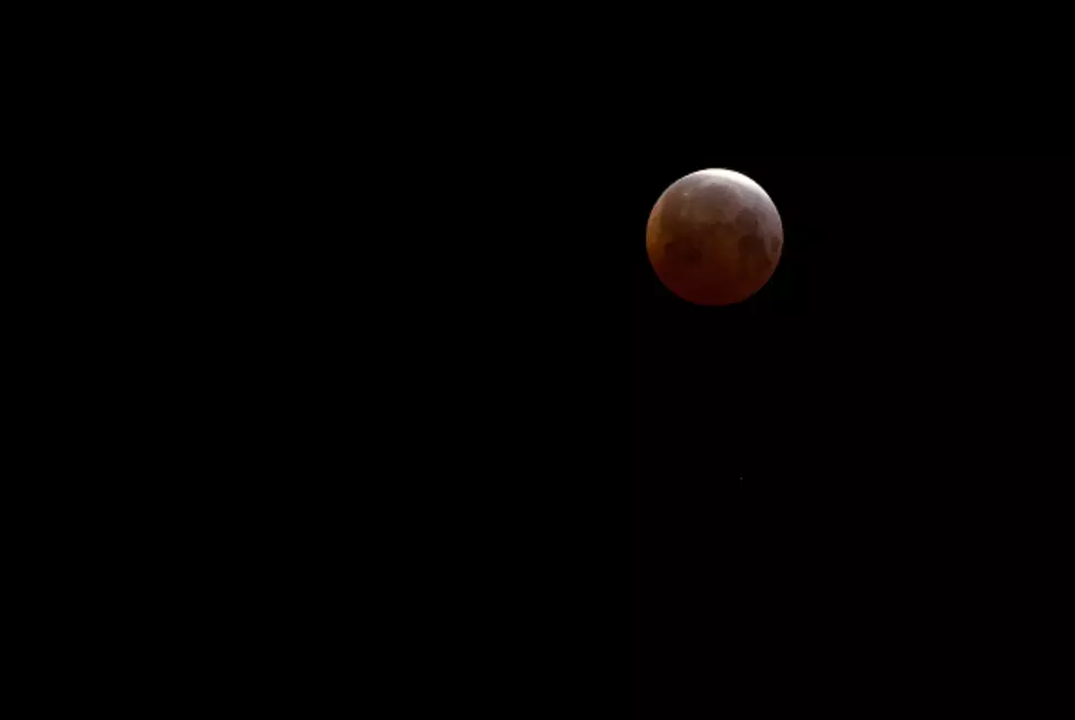 Time Lapse of the Super Blood Moon [VIDEO]