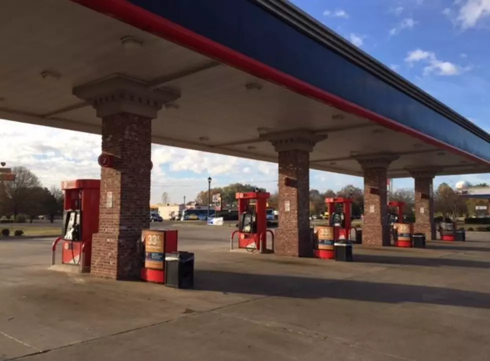 Louisiana Gas Prices Dip Ahead Of Summer Driving Season