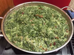 Steakhouse Creamed Spinach &#8211; Foodie Friday