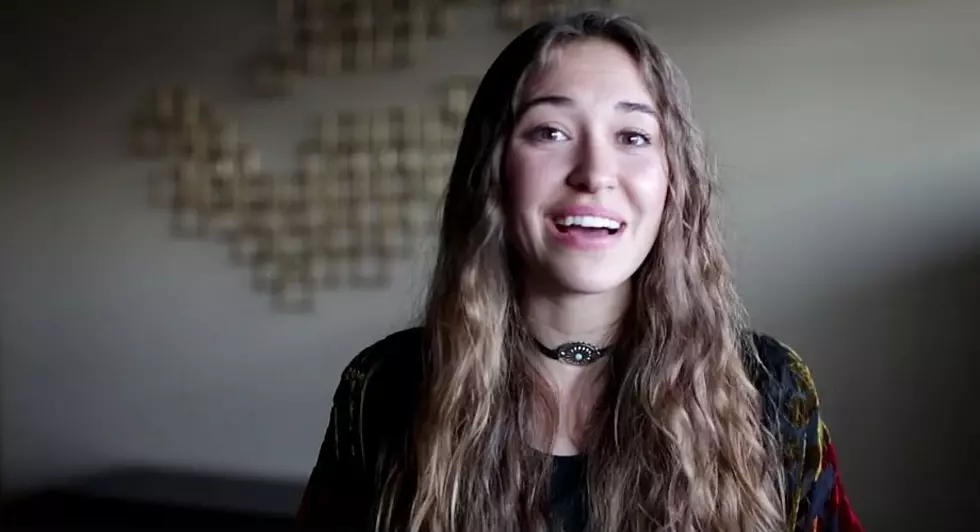 Lafayette Native Lauren Daigle To Perform With Reba McEntire At ACM Awards [Video]