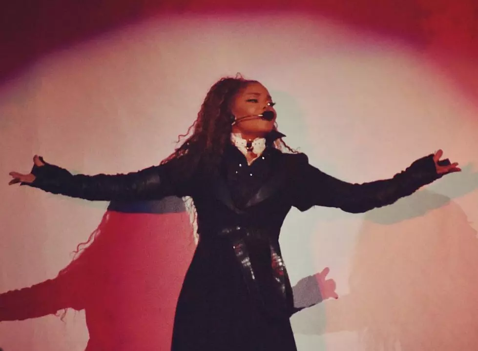 People Magazine Reviews Lafayette Janet Jackson Concert But Gets One Important Detail Awkwardly Wrong