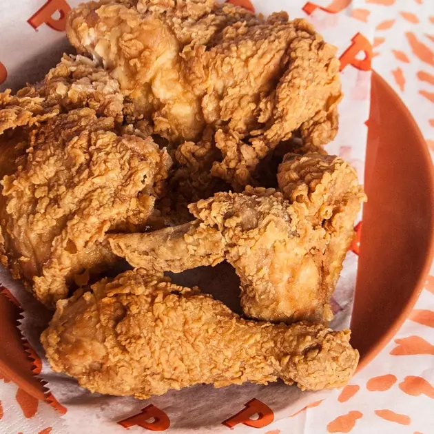 California Restaurant Caught Serving Popeyes Chicken As Their Own, and They&#8217;re Cool With It