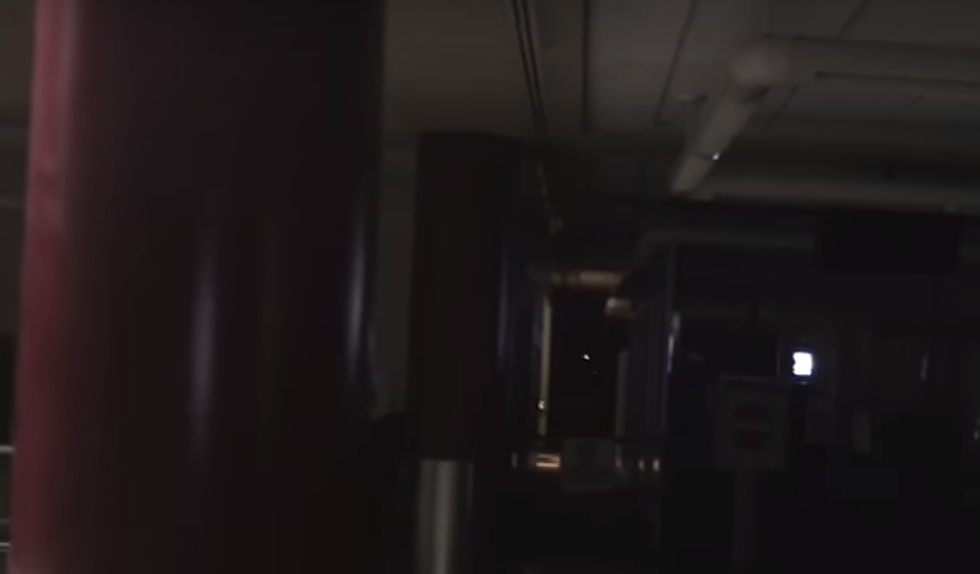 Lights Go Out At Lafayette Airport [Video]