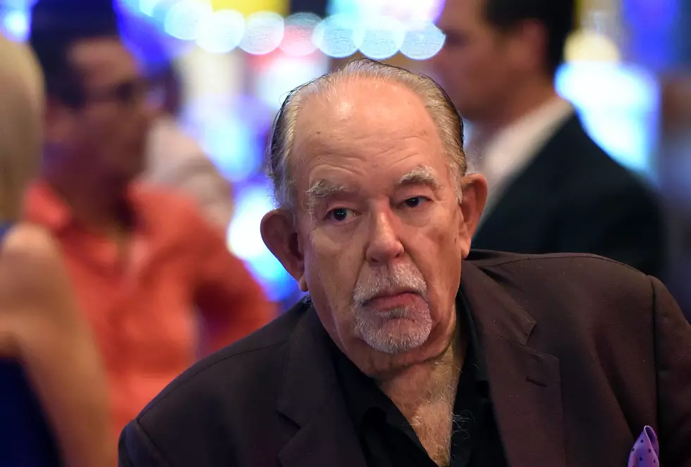 Robin Leach Of 'Lifestyles Of The Rich And Famous' Passes Away At