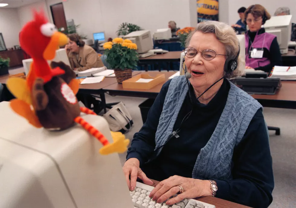 The Butterball Turkey Hotline is Ready for Your Questions [VIDEO]