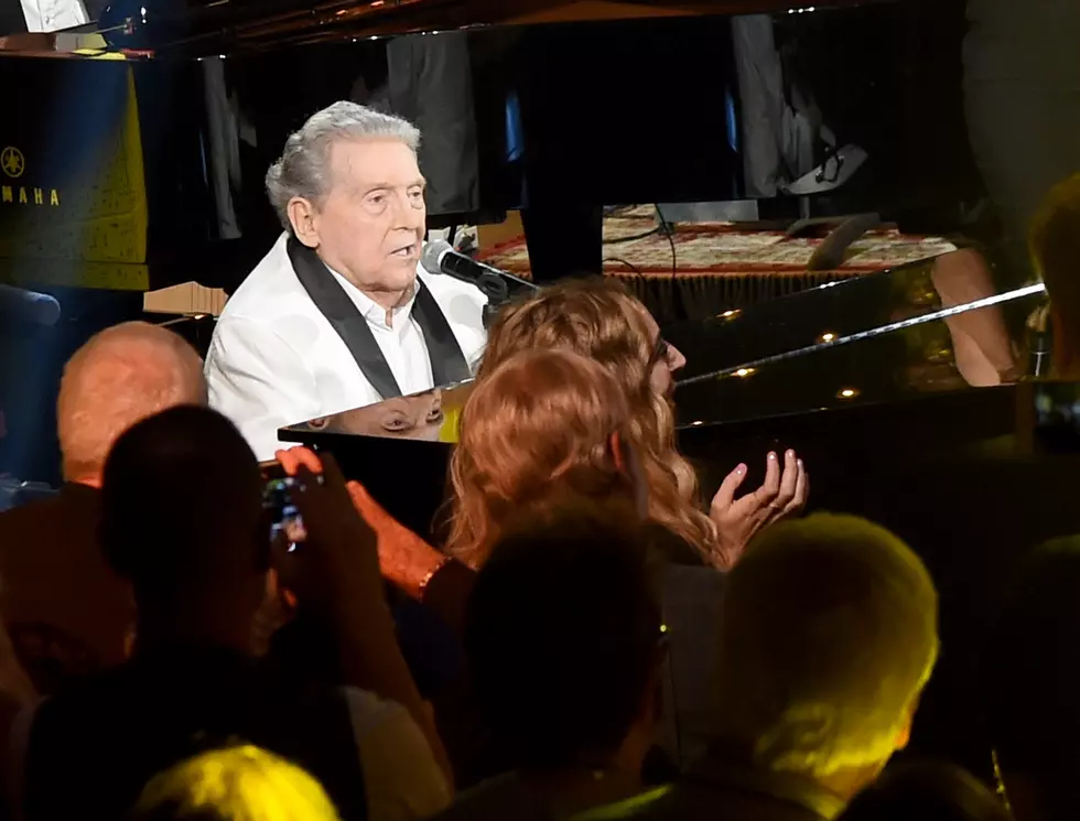 Jerry Lee Lewis Cancels Shows While Continuing to Recover From Stroke