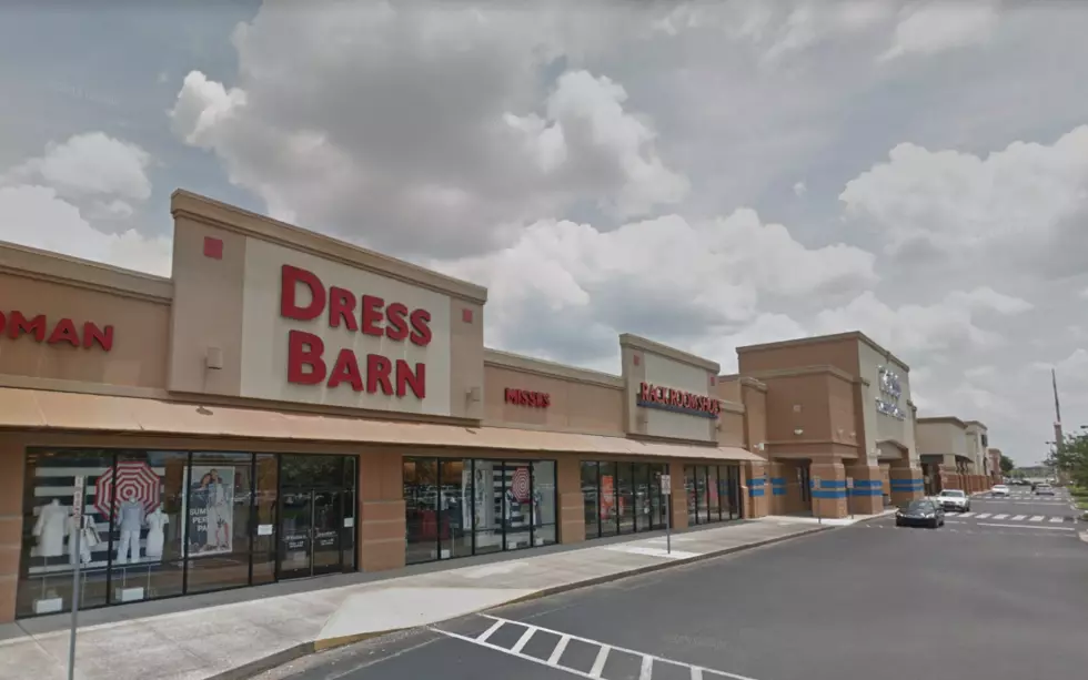 Dress Barn Will Close All U.S. Stores