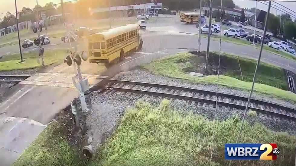 Louisiana School Bus Driver Runs Light And Causes Accident With Kids On Board [Video]