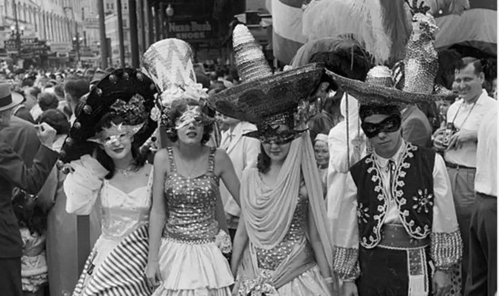 Vintage Video of Mardi Gras 1947 in New Orleans [WATCH]