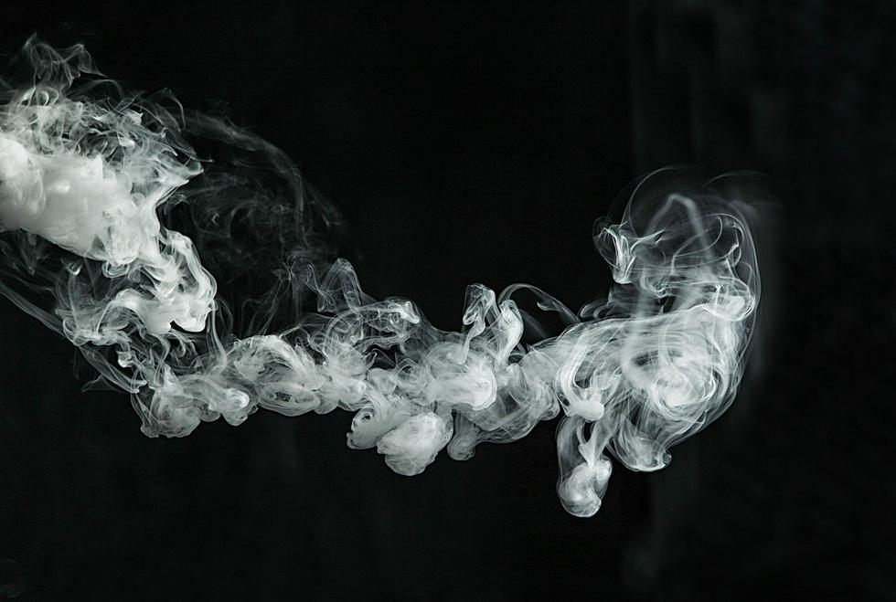 American Lung Association Says Smoking Weed Raises Risk of COVID-19 Complications
